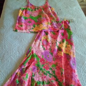 Jams World Unique Work of Art this 2 Piece Outfit. EUC